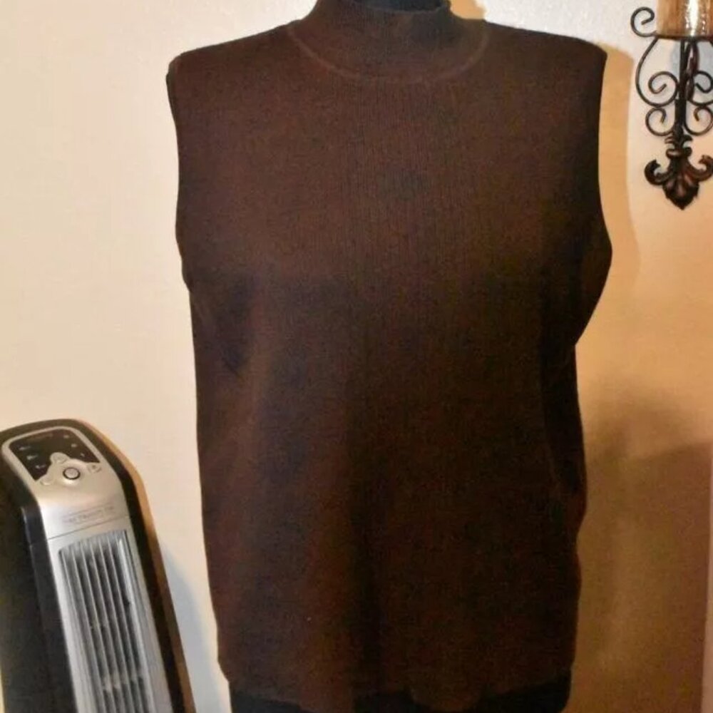 Dressbarn Brown Sleeveless Sweater Size 18/20